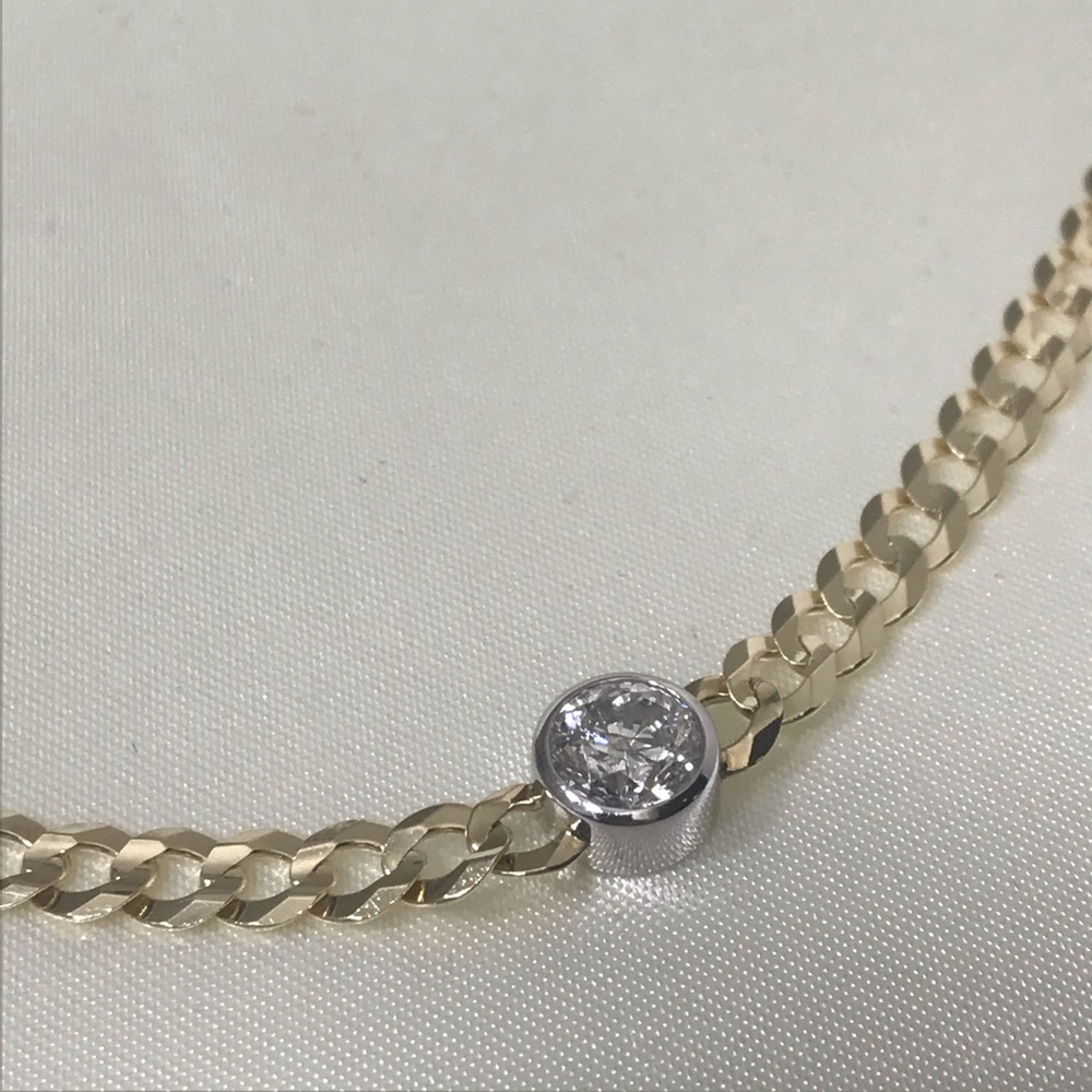 Two tone gold and diamond Cyclops chain. UNiSEX